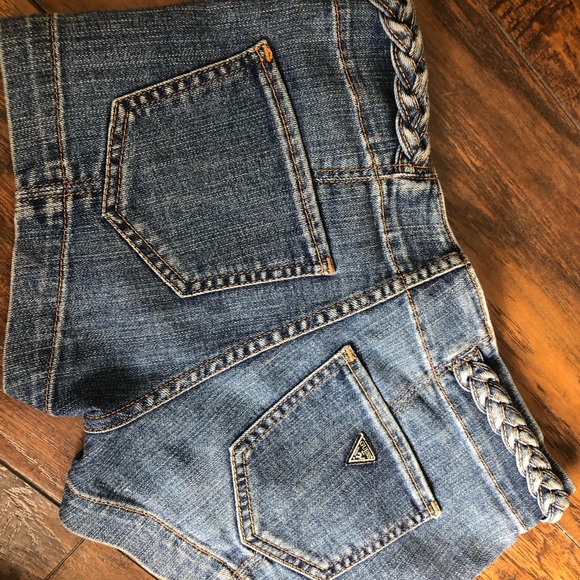 Vintage Y2k Guess shorty shorts - Picture 4 of 5